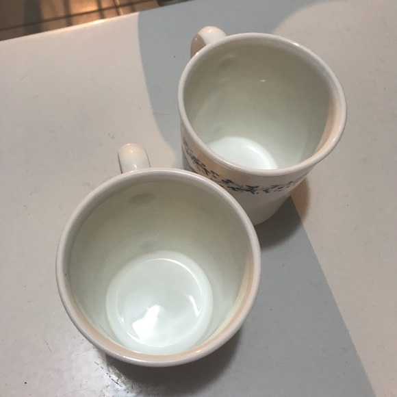 Corelle Blue Hearts Mugs - Picture 2 of 4